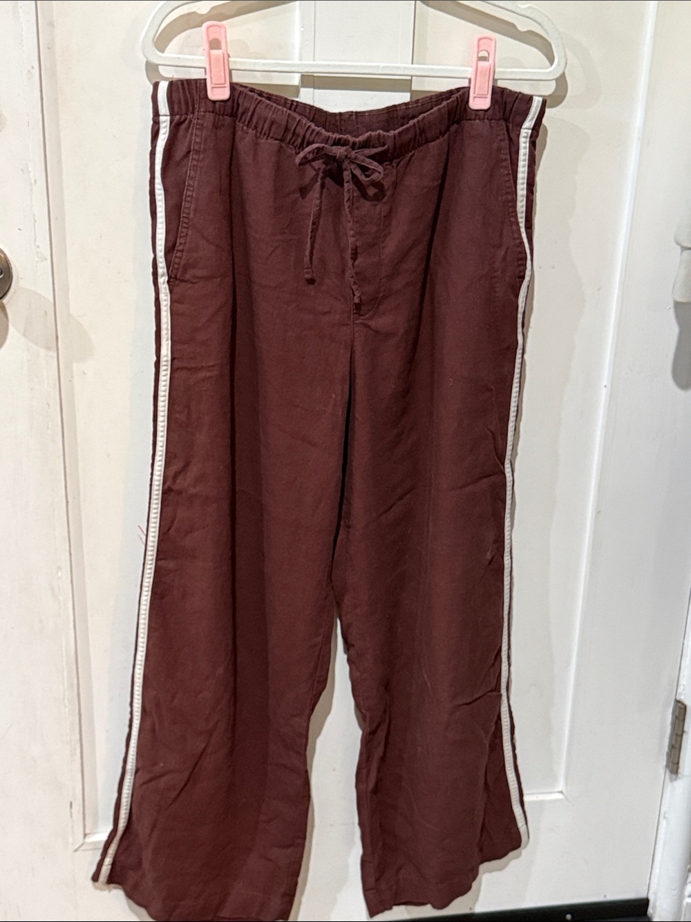 GAP Burgundy Wide-Leg Pants with White Side Stripes